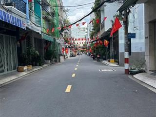 Bán nhà đường nhựa 8m luỹ bán bích (4m x 15,5m) nhà 1 trệt 2 lầu