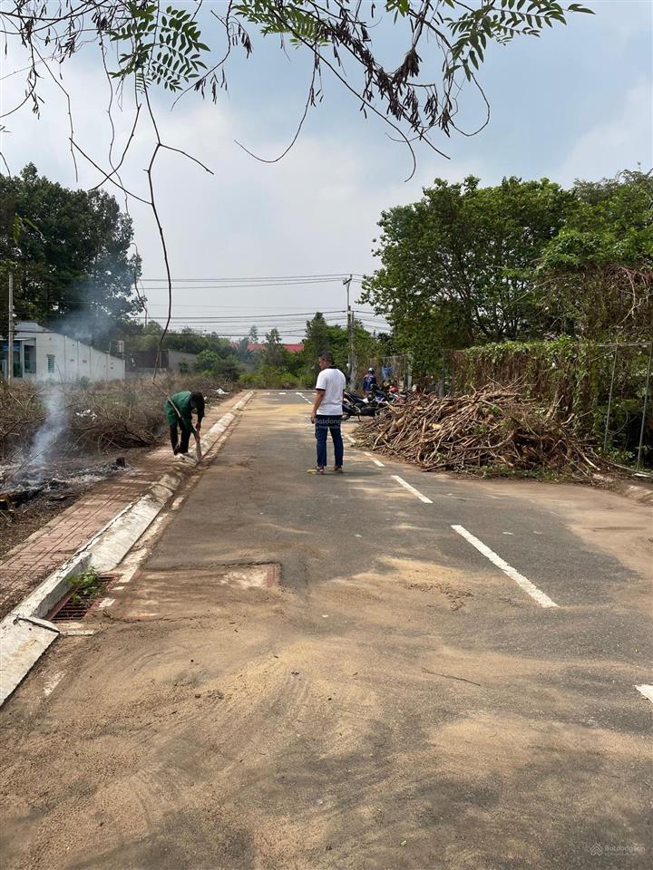 Bán đất 100m2 xã đồi 61 huyện trảng bom, đường nhựa 7m sổ sẵn