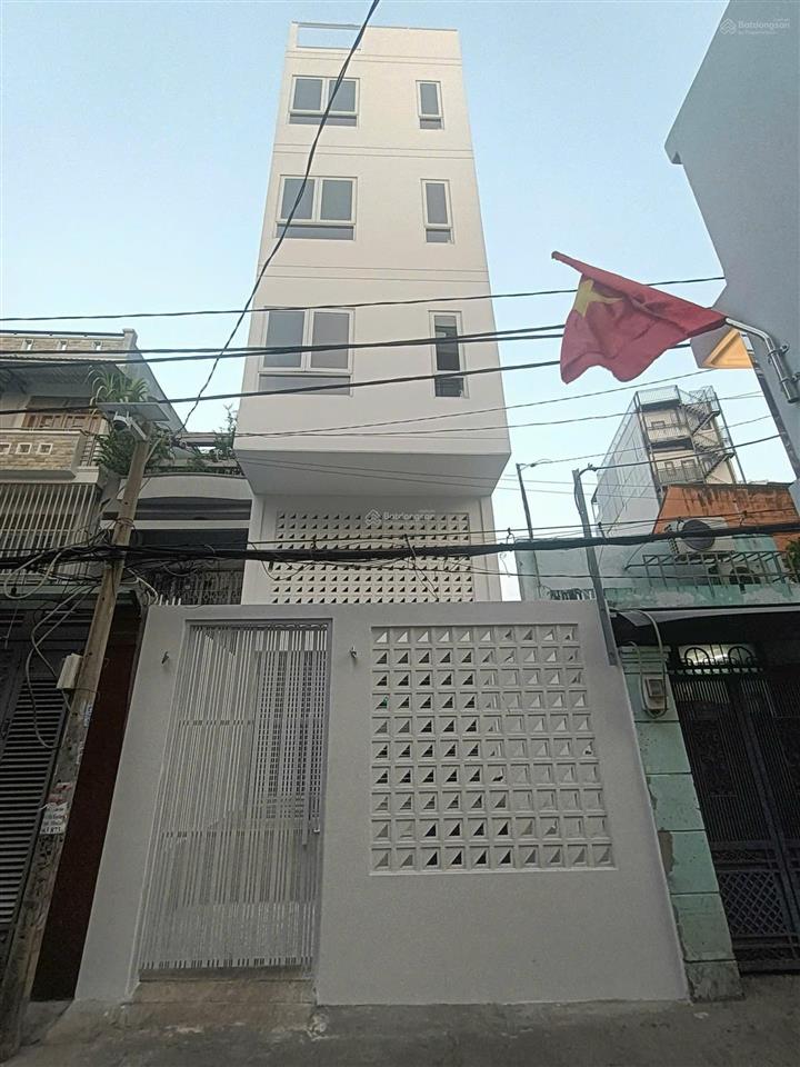Nhà 5 lầu mới xây hoàn công đủ đang cho thuê căn hộ dịch vụ đủ phòng cháy chữa cháy