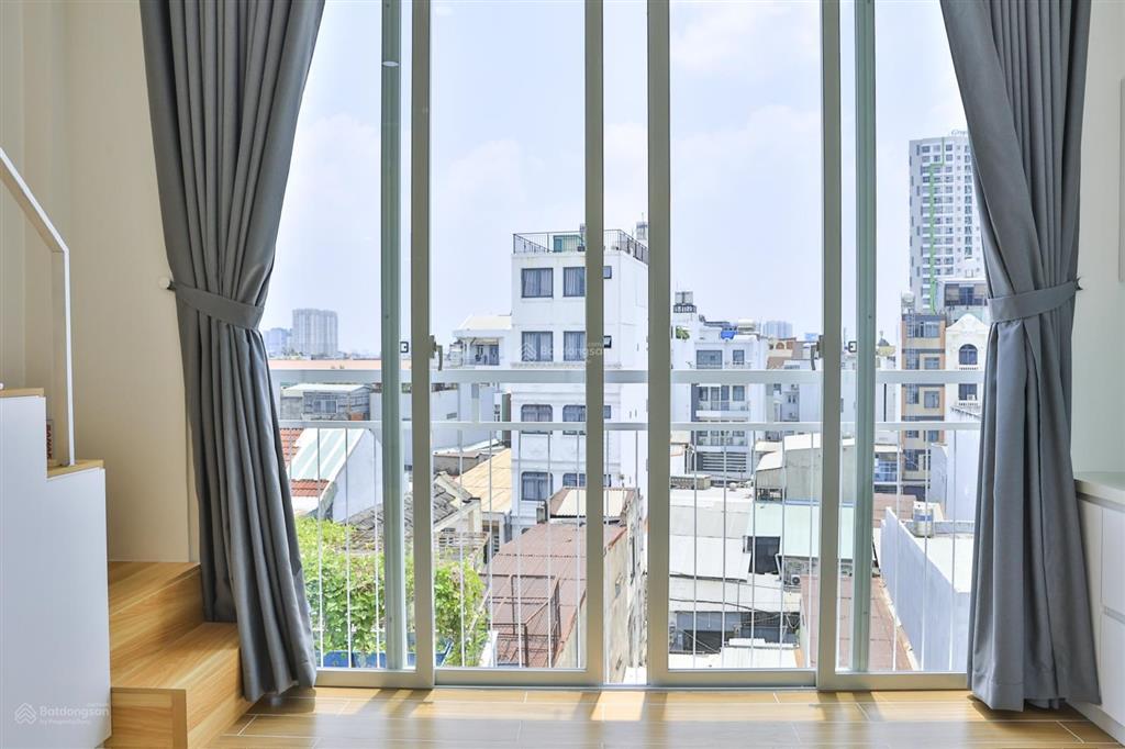 Nhà 5 lầu mới xây hoàn công đủ đang cho thuê căn hộ dịch vụ đủ phòng cháy chữa cháy