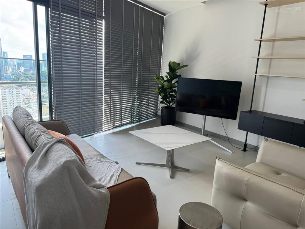 [hiếm] 2pn  2vs  1 kho nội thất mới đẹp view panorama quận 1, pháo hoa đỉnh, 117m2, 47 triệu vnd