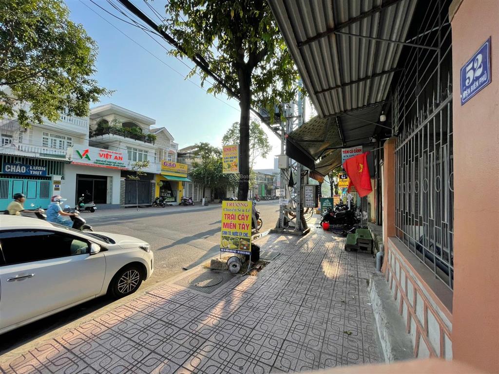 Cho thuê nhà góc 2 mặt tiền điện biên phủ, cách biển 300m