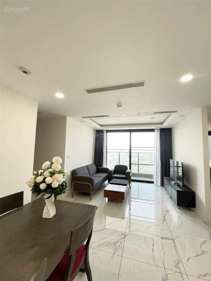 Cho thuê sunshine sky city 4 phòng ngủ 3wc full nội thất 27 triệu ( 132m2 +1 kho) ở liền được