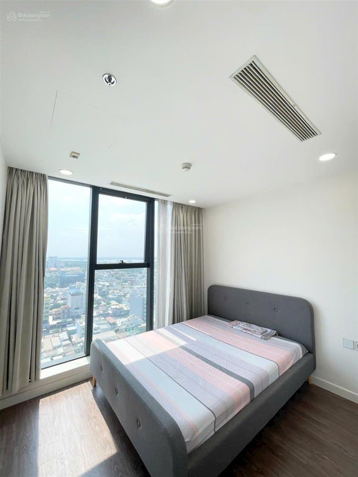 Cho thuê sunshine sky city 4 phòng ngủ 3wc full nội thất 27 triệu ( 132m2 +1 kho) ở liền được