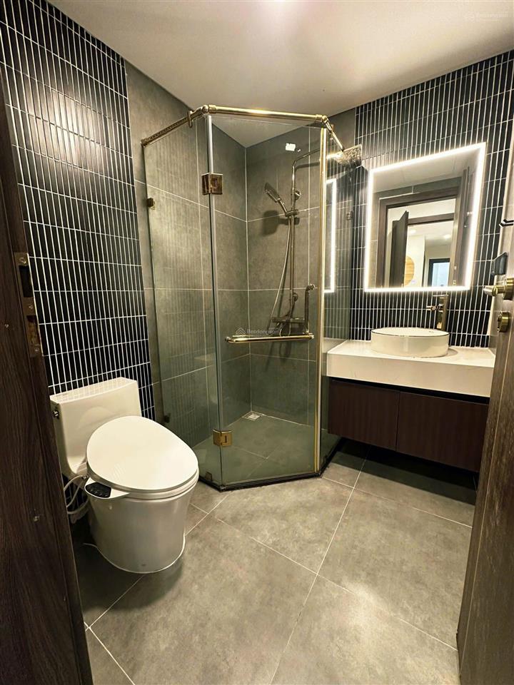 Cho thuê sunshine sky city 3 phòng ngủ  3wc  106m2  full nội thất  26 triệu  ở liền