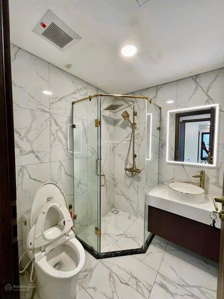 Cho thuê sunshine sky city  3pn3wc  106m  nội thất cơ bản  18 triệu  ở liền được