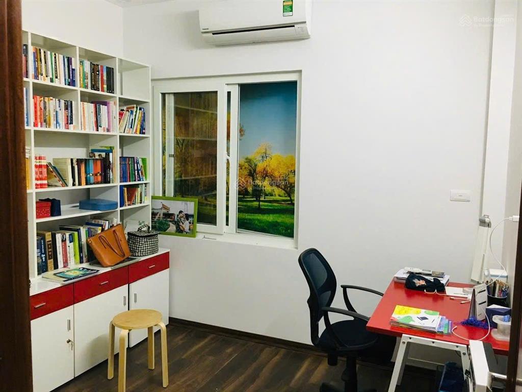 Cho thuê nhà nguyên căn phố kim mã  ba đình  hà nội