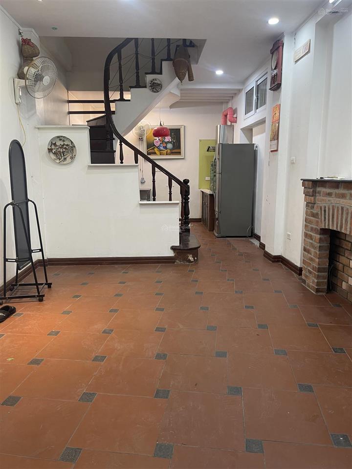 Cho thuê nhà nguyên căn phố đội cấn  ba đình  hà nội