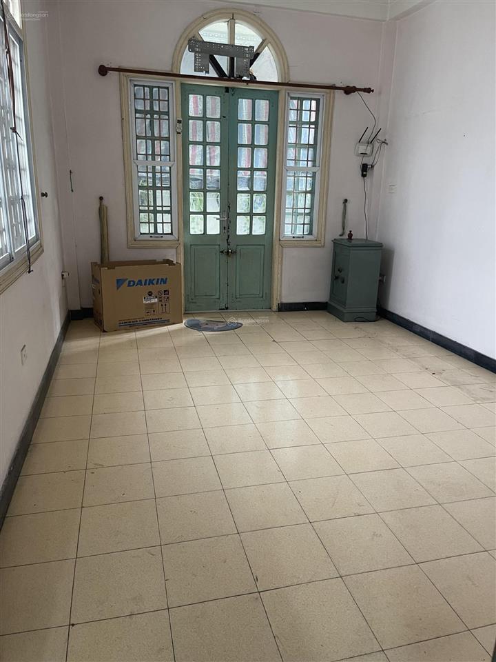 Cho thuê nhà nguyên căn phố đội cấn  ba đình  hà nội