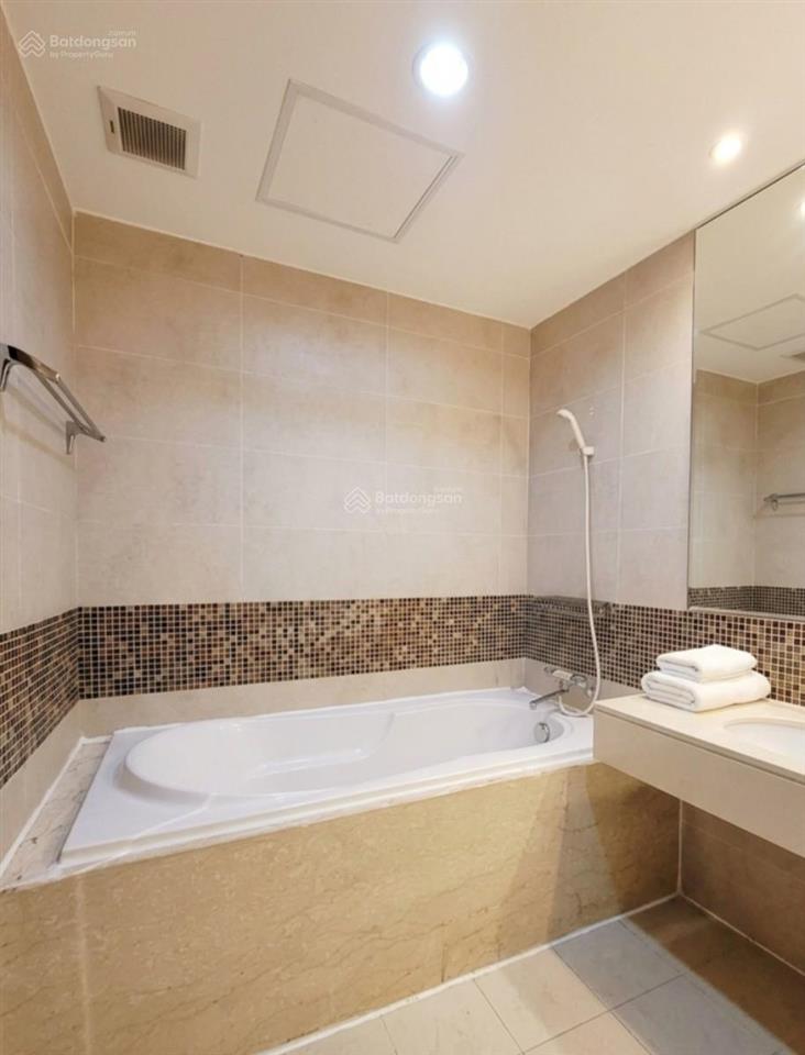 Hiếm  bán gấp căn hộ chung cư cao cấp hoà bình green  ba đình  hà nội