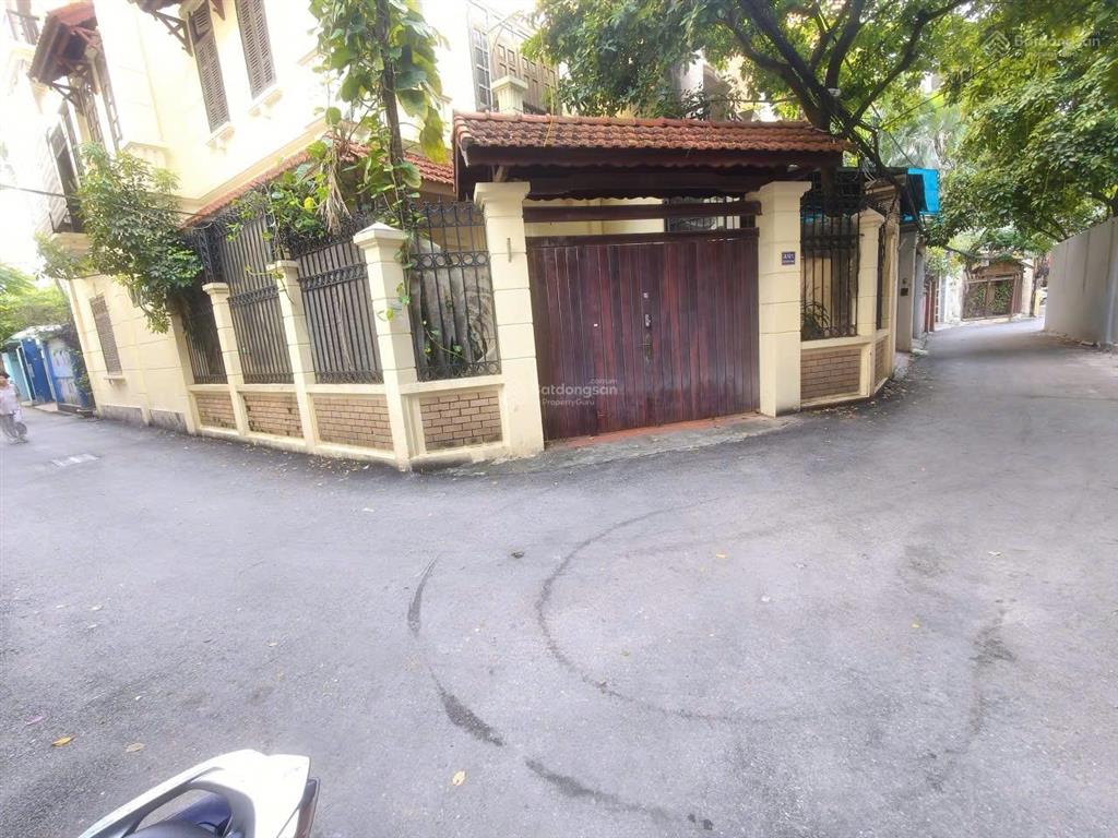 Cho thuê nhà nguyên căn phố linh lang  kim mã thượng  ba đình  140m  4 tầng  mt 12m 