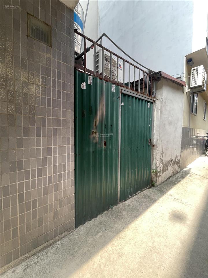 Hiếm  bán đất phố phùng chí kiên  thông nguyễn đình hoàn  cầu giấy  hà nội