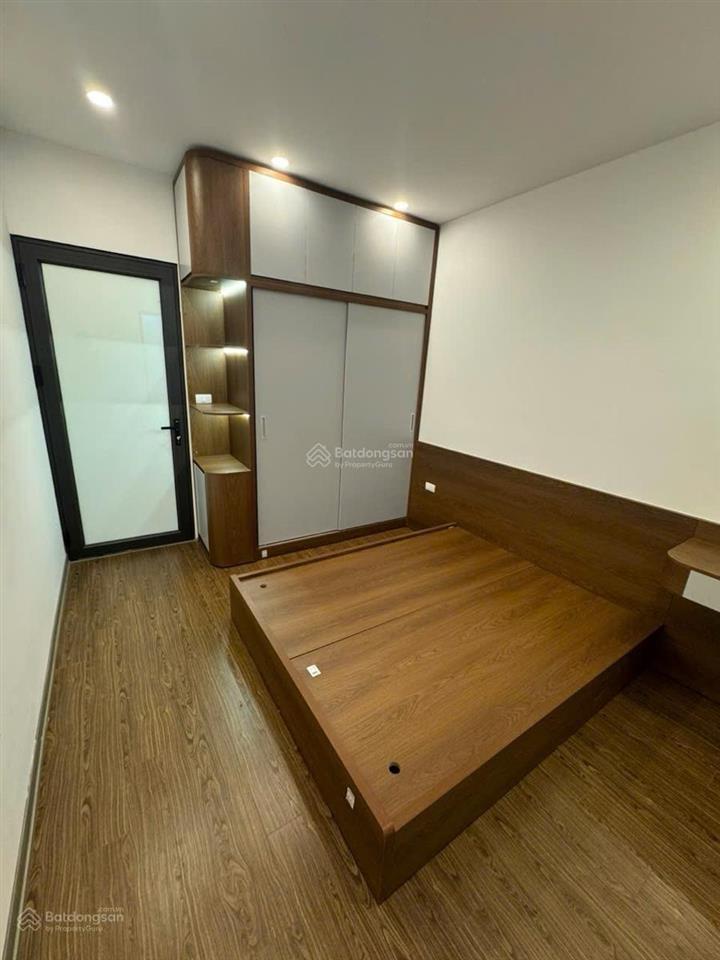 Hiếm  chỉ 8,6 tỷ  50m  4 tầng  ô tô cách 5m  nhà đẹp hoàng hoa thám  ba đình