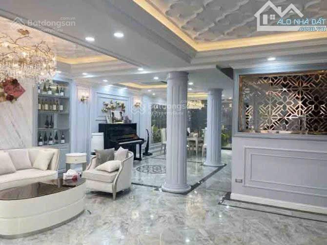 Cho thuê nhà nguyên căn phố kim mã  ba đình  hà nội