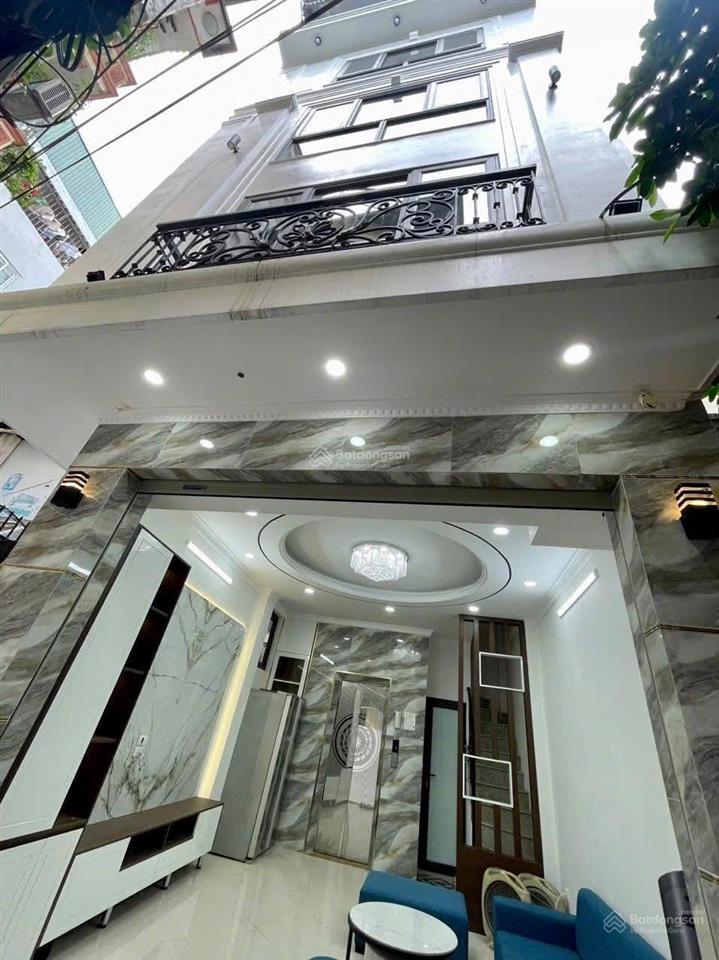 Cho thuê nhà nguyên căn phố vĩnh phúc, khu 7,2ha  ba đình  hà nội