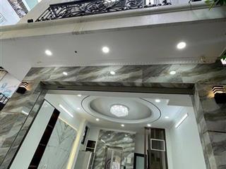 Cho thuê nhà nguyên căn phố vĩnh phúc, khu 7,2ha  ba đình  hà nội