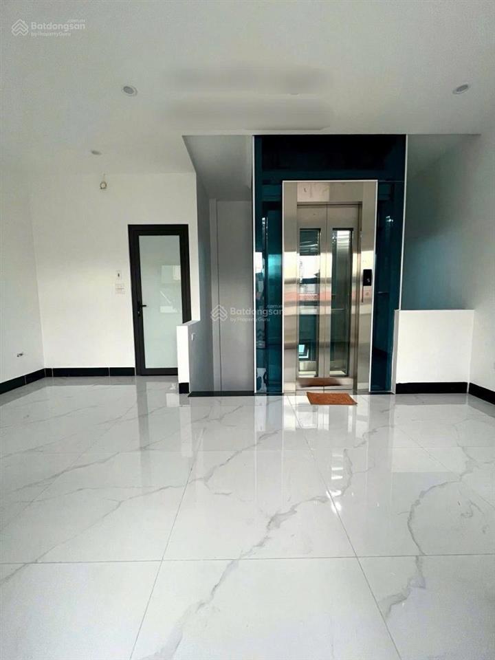 Vip  nhà mặt ngõ 279 đội cấn  ba đình  61m  6 tầng  đường hè 10m  kd đỉnh