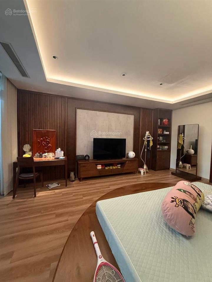 Nhà đẹp  dân xây  phố hoa bằng  cầu giấy  hà nội  50m2  4 tầng  mt 4,3m  chỉ 9,4 tỷ