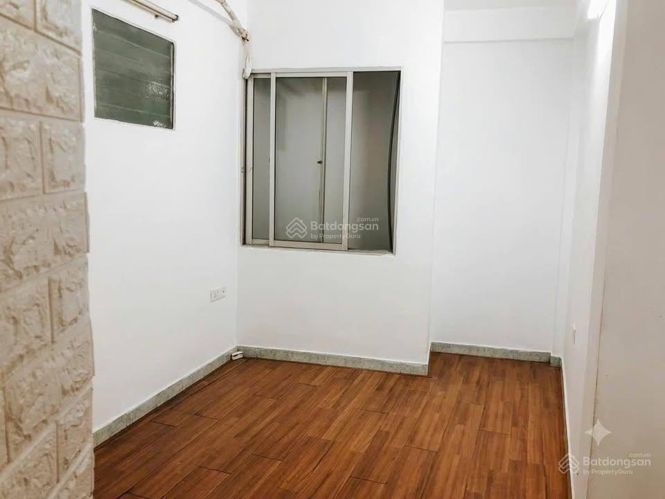 Cho thuê nhà nguyên căn ngõ 97 phố văn cao  ba đình  hà nội