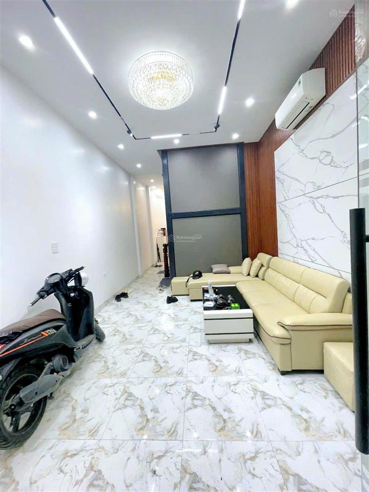 Cho thuê nhà nguyên căn phố đào tấn  ba đình  hà nội