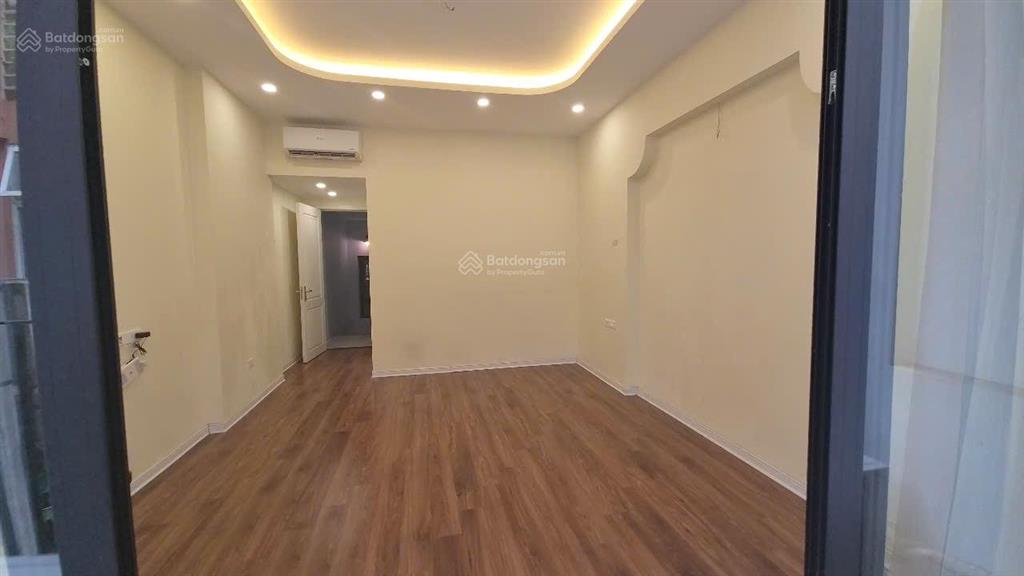 Cho thuê nhà nguyên căn phố vạn bảo  vạn phúc  ba đình  hà nội