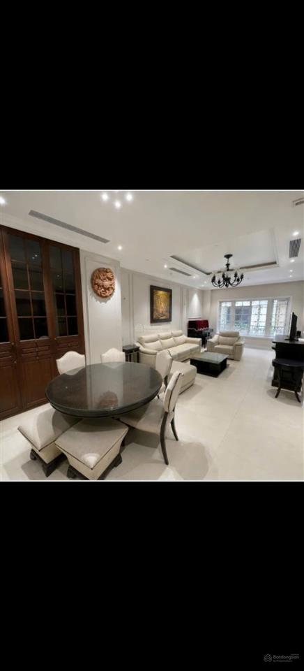 Cho thuê nhà nguyên căn ngõ 535 phố kim mã  thông ra hồ ngọc khánh  80m  5 tầng  mt 6m  ô tô