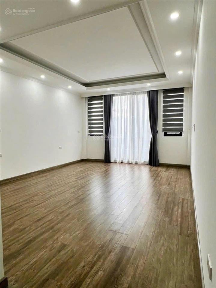 Cho thuê nhà nguyên căn phố quan hoa  cầu giấy  hà nội