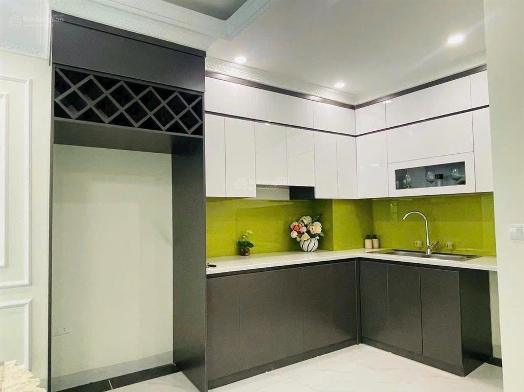 Cho thuê nhà nguyên căn phố quan hoa  cầu giấy  hà nội