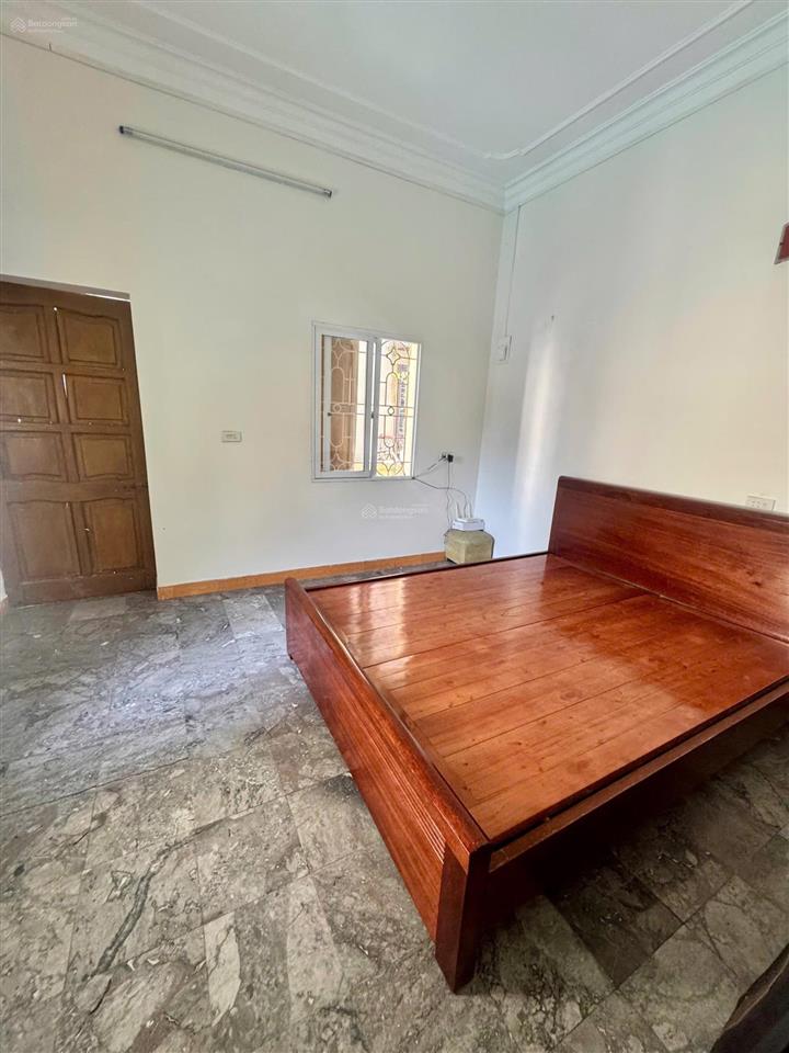 Cho thuê nhà nguyên căn phố đội nhân, phường vĩnh phúc, quận ba đình, hà nội