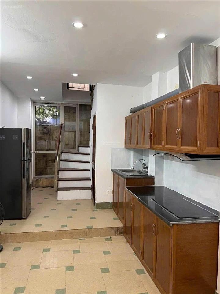 Cho thuê nhà nguyên căn phố nguyễn phúc lai  đống đa  hà nội