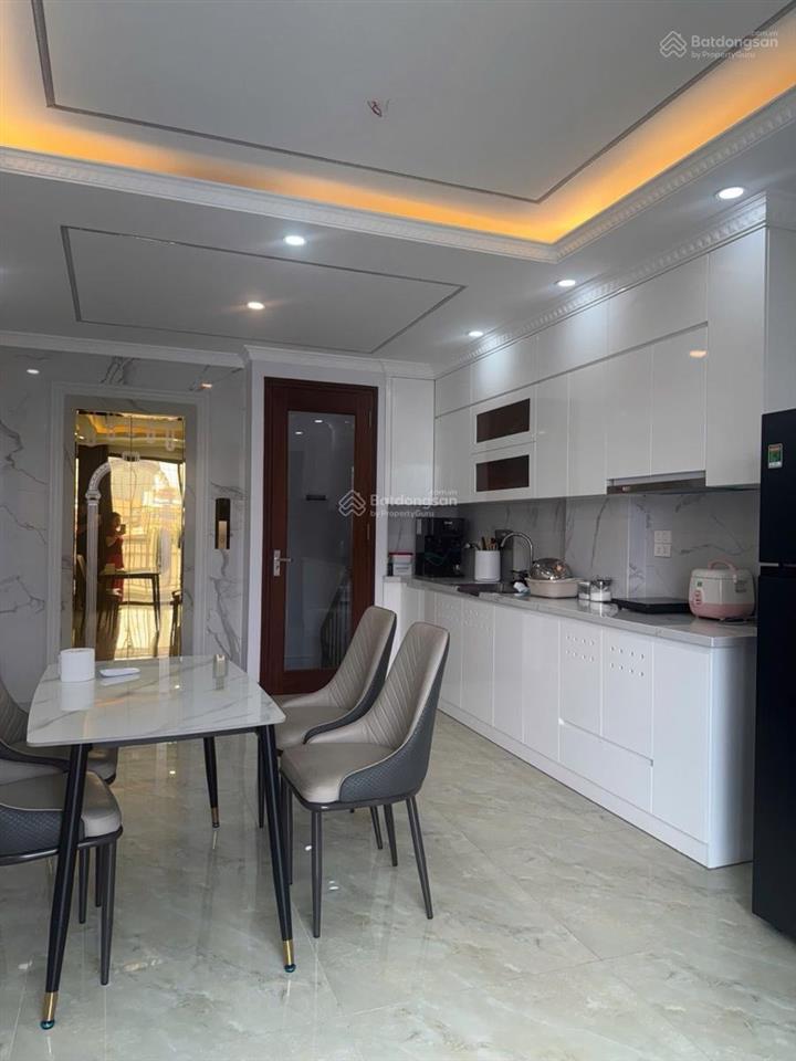 Cực hiếm  bán gấp nhà ngõ 68 cầu giấy  40m²  6 tầng  thang máy  full nội thất  chỉ 13,8 tỷ