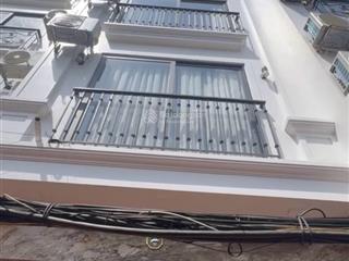 Cực hiếm  bán gấp nhà ngõ 68 cầu giấy  40m²  6 tầng  thang máy  full nội thất  chỉ 13,8 tỷ