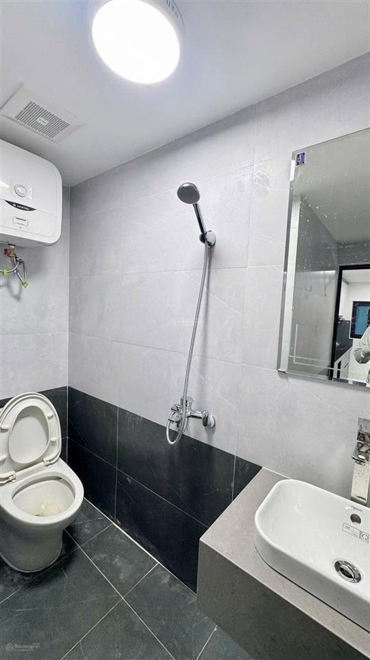 Cho thuê căn hộ tập thể ngõ 409 kim mã  ba đình  hà nội