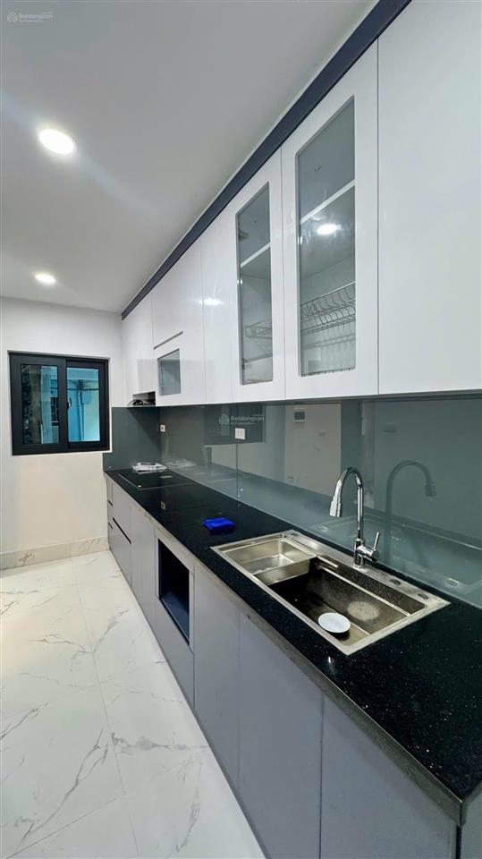 Cho thuê căn hộ tập thể ngõ 409 kim mã  ba đình  hà nội
