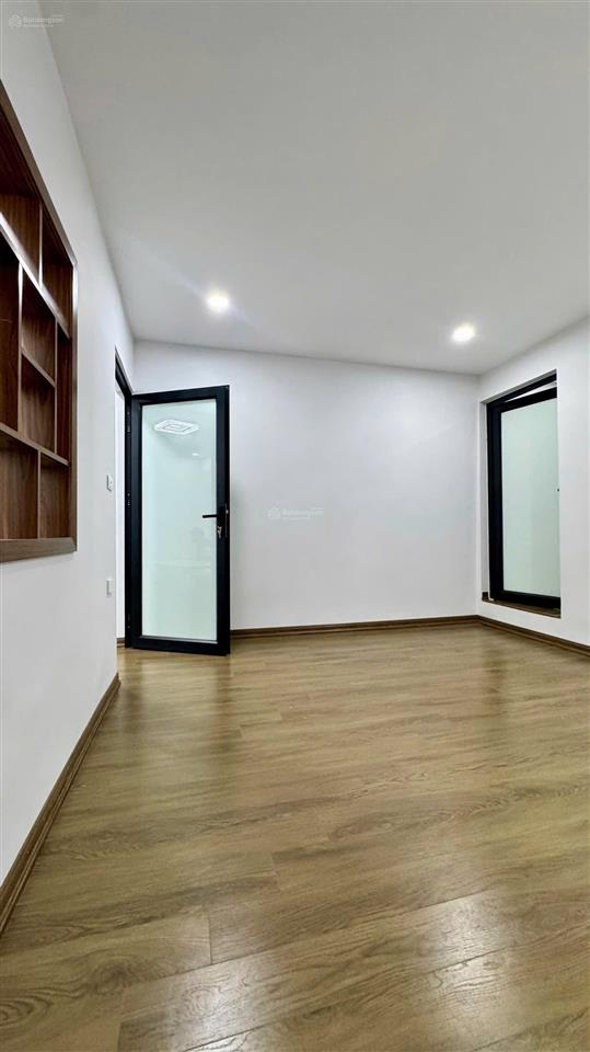 Cho thuê căn hộ tập thể ngõ 409 kim mã  ba đình  hà nội