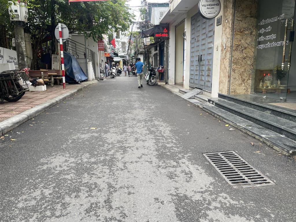 Cho thuê nhà nguyên căn phố đào tấn  ba đình  hà nội