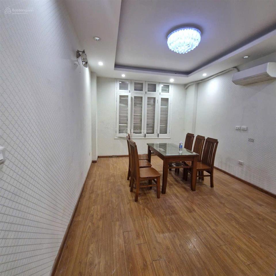 Cho thuê nhà nguyên căn phố hoàng quốc việt  cầu giấy  hà nội