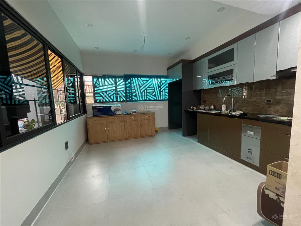 Cực hot  hoa bằng  yên hoà  50m2  4 tầng  mt 4,3m  ô tô cách 20m  chỉ 8,5 tỷ