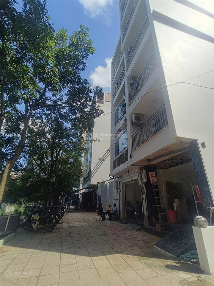 Hiếm  bán đất mặt hồ đầm tròn  ngọc hà  hà nội  92m2  mt 8,07m  chỉ hơn 40 tỷ