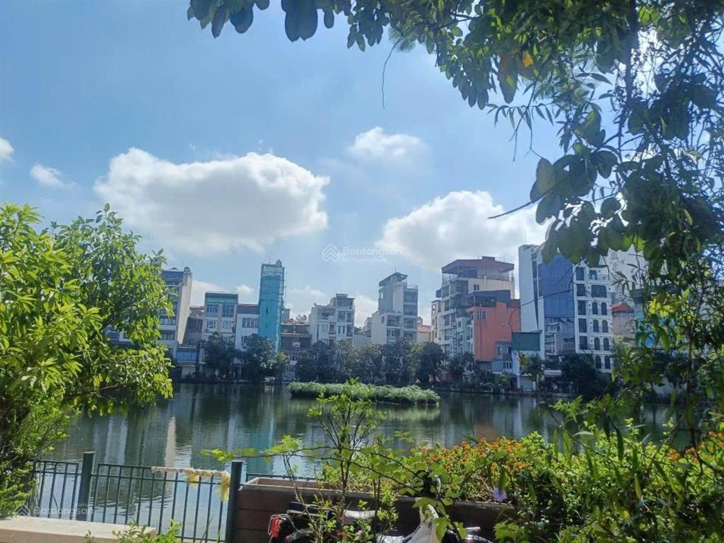 Hiếm  bán đất mặt hồ đầm tròn  ngọc hà  hà nội  92m2  mt 8,07m  chỉ hơn 40 tỷ