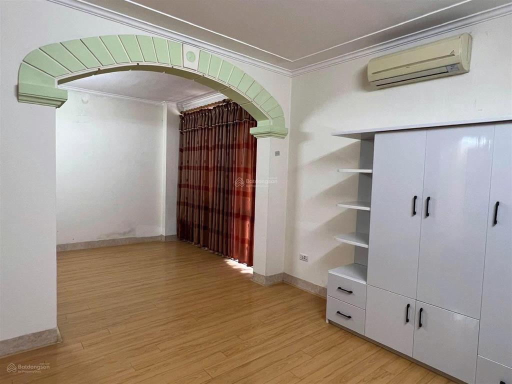 Cho thuê căn hộ hoàng quốc việt  cầu giấy  hà nội 112m2  3pn  2 vs  chỉ 12 triệu