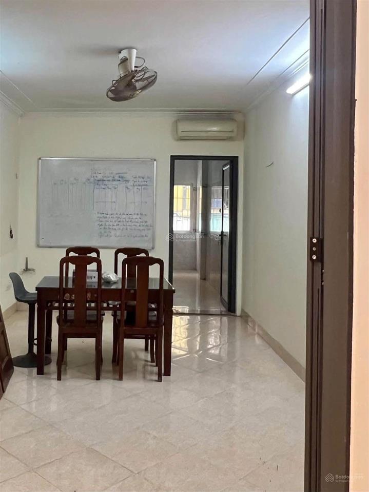 Cho thuê căn hộ hoàng quốc việt  cầu giấy  hà nội 112m2  3pn  2 vs  chỉ 12 triệu