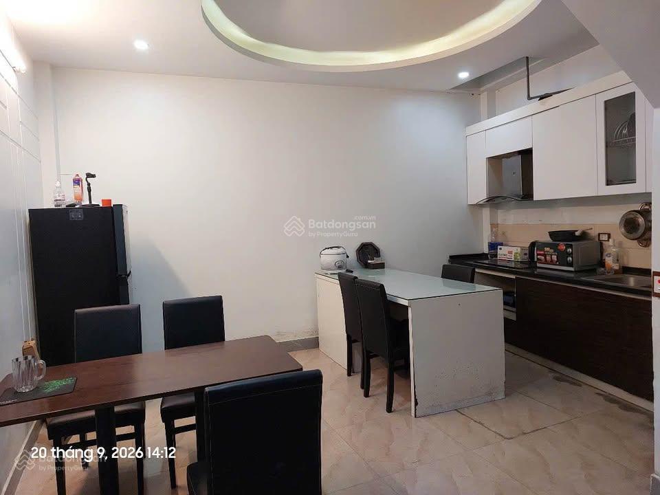 Cho thuê nhà nguyên căn ngõ 133 phố hoa bằng  cầu giấy  hà nội