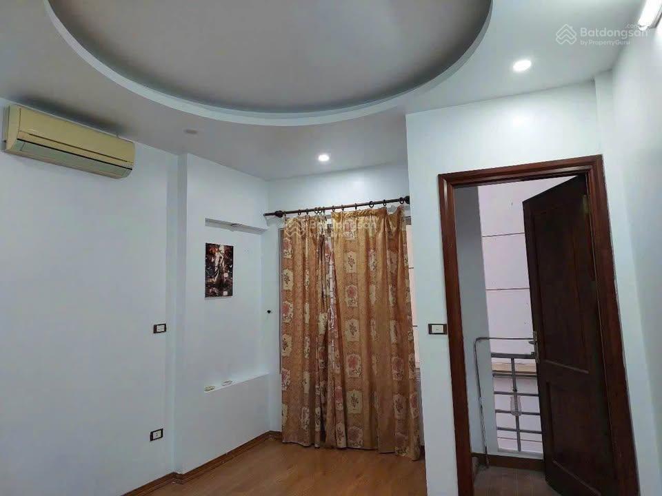 Cho thuê nhà nguyên căn ngõ 133 phố hoa bằng  cầu giấy  hà nội