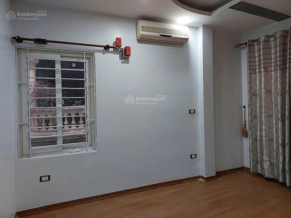 Cho thuê nhà nguyên căn ngõ 133 phố hoa bằng  cầu giấy  hà nội
