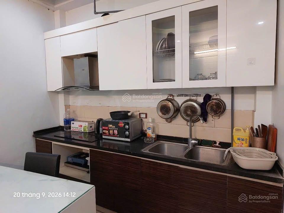 Cho thuê nhà nguyên căn ngõ 133 phố hoa bằng  cầu giấy  hà nội