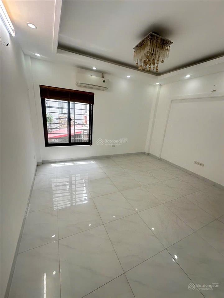 Cho thuê nhà nguyên căn ngõ 28 xuân la  tây hồ  hà nội