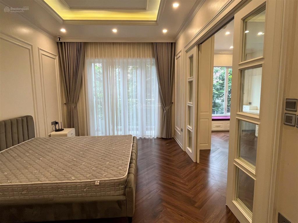 Cho thuê biệt thự ciputra tây hồ  hà nội