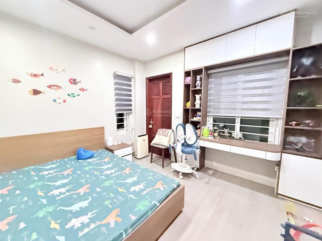 Gấp  nhà đẹp ngõ 92 nguyễn khánh toàn  cầu giấy  hà nội