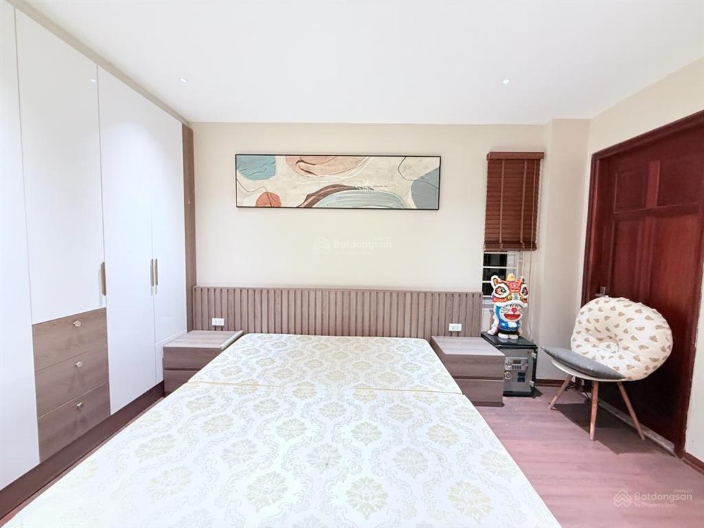 Gấp  nhà đẹp ngõ 92 nguyễn khánh toàn  cầu giấy  hà nội